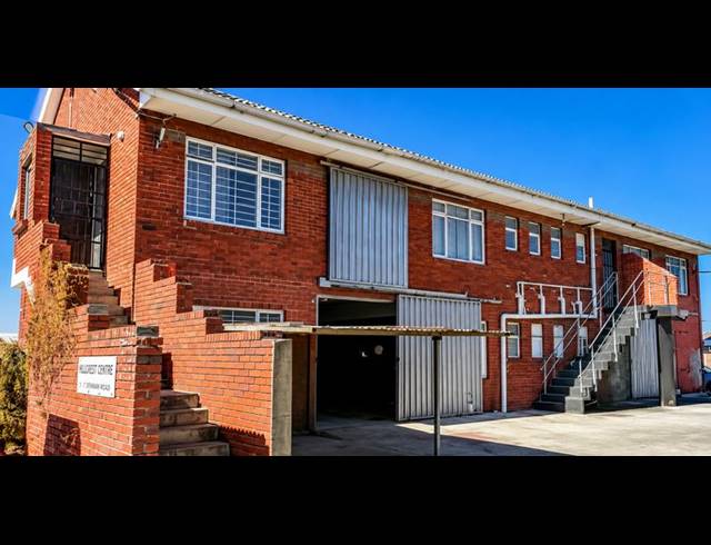 INDUSTRIAL PROPERTY TO RENT IN EPPING